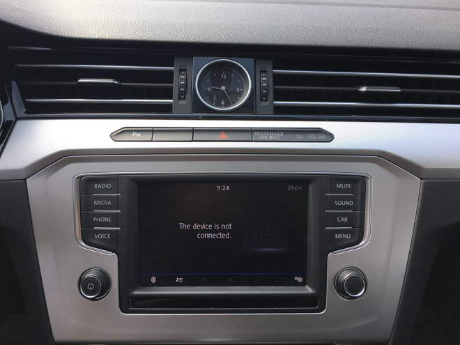 Soi chi tiết Volkswagen Passat 2018 giá 1,4 tỷ đồng: Đối thủ Toyota Camry